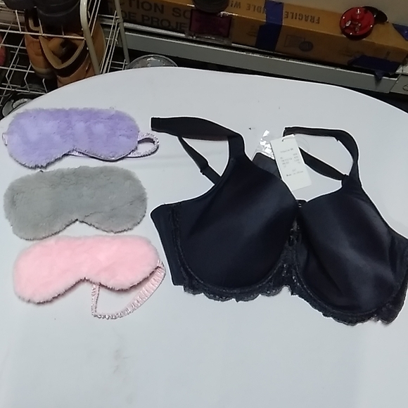 Bra with 3 sleeping masks 42D - Picture 1 of 3